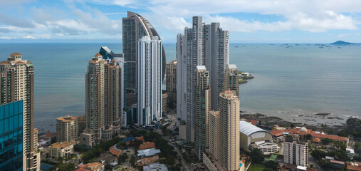edificios rascacielos de punta pacifica en la ciudad de Panama 