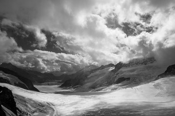 Obraz premium glacier in the mountains