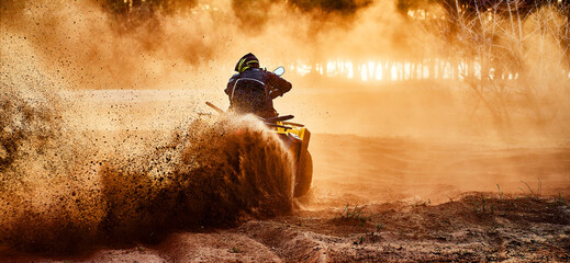 Cross-country quad bike race, extreme sports © 6okean