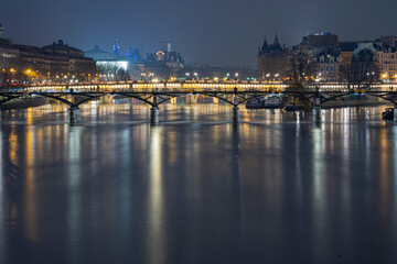 sena river and its bridges and various places in parís, france