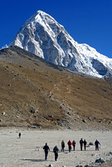Monte Everest na Cordilheira do Himalaia. Nepal