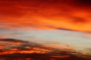 Obraz premium colored clouds at early morning sunrise 