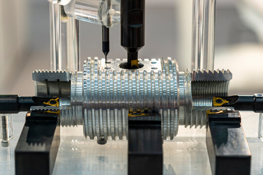 High accuracy many kind or function of cutting tool and workpiece of cnc machining center or lathe machine for manufacturing process in industrial