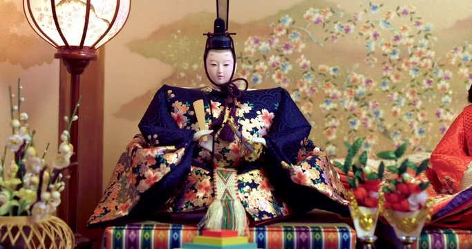 Hina Kingyo (Hina Dolls).  These are dolls for Hina Matsuri (doll&rsquo;s festival) in Japan.  It is celebrated each year on March 3rd.