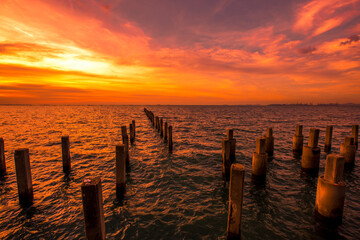 Fototapeta premium The background of the morning light, the wallpaper of the Twilight sky, the lake or the sea, is a natural beauty, seen between travel.