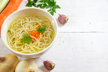 Domowy rosół z makaronem