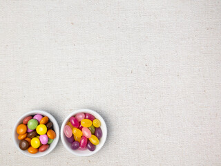 ジェリービーンズとマーブルチョコレート