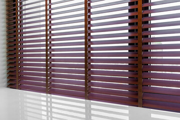 Counter deck Space by side the window