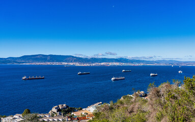 Fototapeta na wymiar Panoramic view of the port of Gibraltar and the bay of Algeciras full of boats