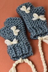Fototapeta na wymiar woolen mittens for cold weather 