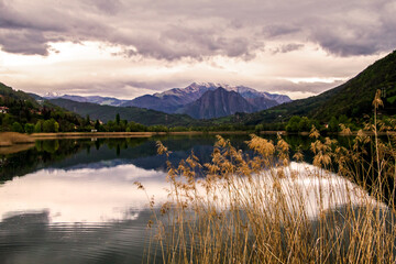 lago di Endine, Lombardia, Italia