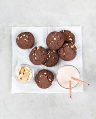 chocolate chip cookies