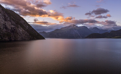 Fototapeta na wymiar Sunset over Norwegian Fjords
