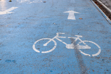 bicycle sign on the street