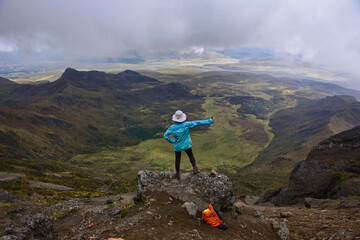Obraz premium The view from just below the summit of Rumiñahui Volcano, Cotopaxi National Park, Ecuador
