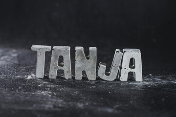 Tanja, Name, Betonbuchstaben