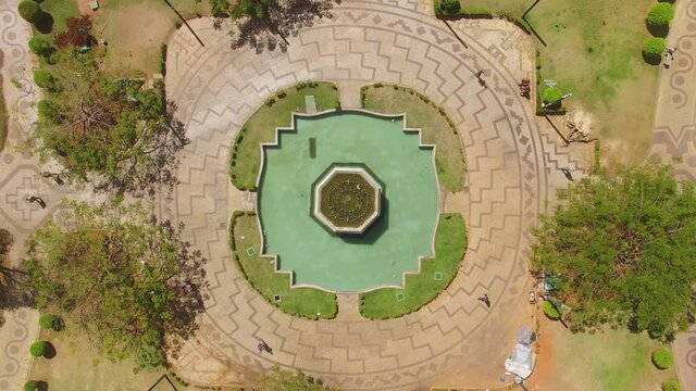 Pra&ccedil;a Raul Soares localizada em Belo Horizonte Moinas gerais Brasil vista de cima em de drone. Arquitetura, cidade, transito bh, Brazil BH. 