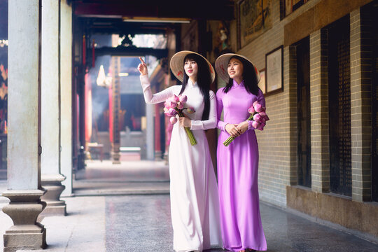2,300+ Ao Dai Stock Photos, Pictures & Royalty-Free Images - iStock