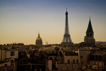 Fototapeta na wymiar Paris city at sunset