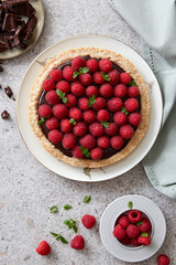 chocolate and raspberry cake tart