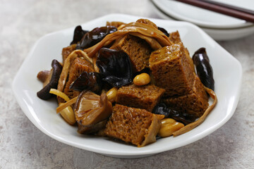 si xi kao fu, hong shao kao fu, Shanghai braised wheat gluten (seitan)