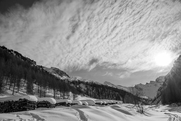 Snow Impressions - Winter montain landscape in Switzerland (black and white).