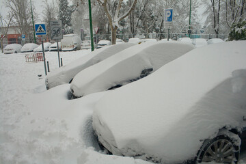Historic snowfall in central Spain, seriously affecting Madrid and its surroundings.The lack of...