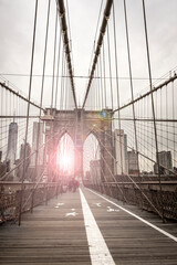 Brooklyn Bridge, view towards Manhattan, New York, USA.