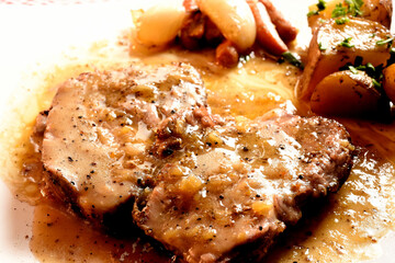 Roasted Beef with Sauteed And with pickled vegetables It is a mouthwatering Italian style, street food in the thailand maket.