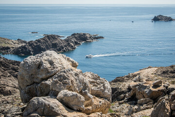 Fototapeta na wymiar Paisaje de la costa del Cap de Creus. Cabo de Creus. Cataluña. 