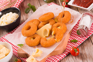 Fried cheese ring.
