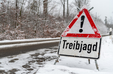 Warnschild, Hinweis auf eine Treibjagd