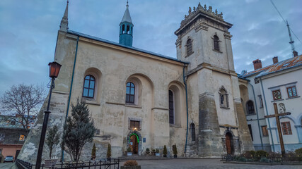 Obraz premium Night Lviv old city architecture in the Christmas