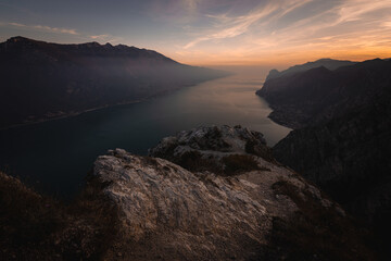 Fototapeta na wymiar Stunning sunset on Garda Lake,Trentino.