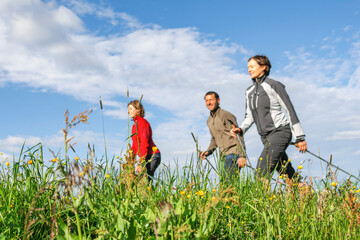 Nordic Walking - gesundheitsfördernder Breitensport für Jedermann