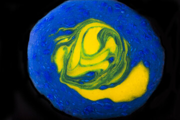 blue and yellow paint