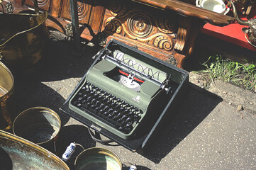 Stara maszyna do pisania - obrazy, fototapety, plakaty