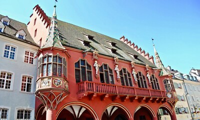 The Historical Merchants' Hall (German: Historisches Kaufhaus) is one of the most outstanding buildings in Freiburg im Breisgau. It is situated on the south side of the Minster Square.  © EWY Media