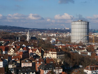 Panoramablick über die östlichen Teile von Stuttgart, der Landeshauptstadt von Baden-Württemberg