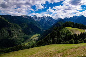 Fototapeta na wymiar Outlook from Solcava to Logarska Dolina, Slovenia