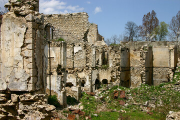 Ruins of the Azerbaijani part of Shusha in 2007