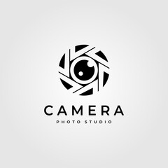 photography camera lens logo vector minimalist illustration design