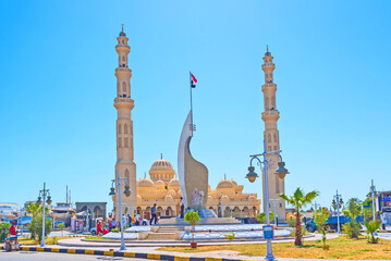 El-Nasr street with El-Mina Mosque in Hurghada, Egypt