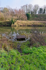 Fototapeta na wymiar River Kennet and Avon Canal - Reading UK