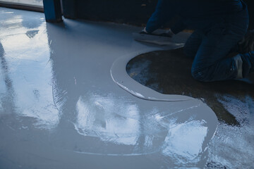 Epoxy resin floor preparation first layer inside the building