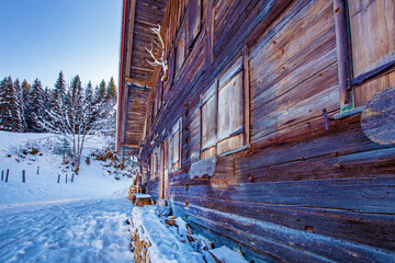 Allgäu - Winter - Chalet - Hütte - Holz- Alm - Schnee