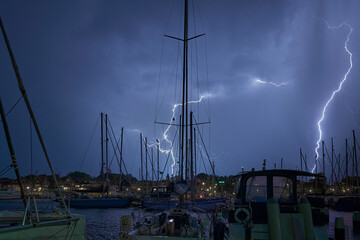 it lightning during the thunderstorm at the port of Urk
