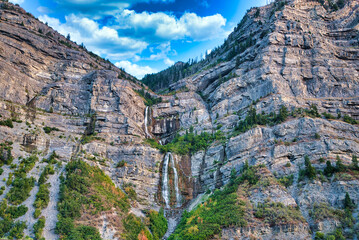 Fototapeta na wymiar Bridal Veil Falls in Provo Canyon in Utah