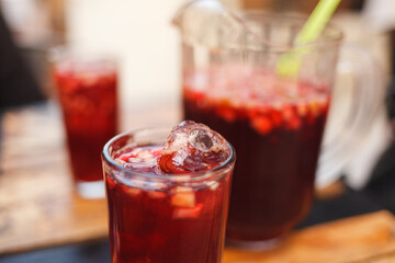 clericot frío con manzana y fresa