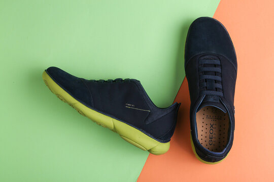 Geox Bilder Durchsuchen 128 Archivfotos, und Videos